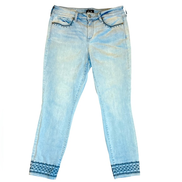 NYDJ Denim - NYDJ Ami Skinny Ankle jeans embroidered light wash stretch 12 whimsy